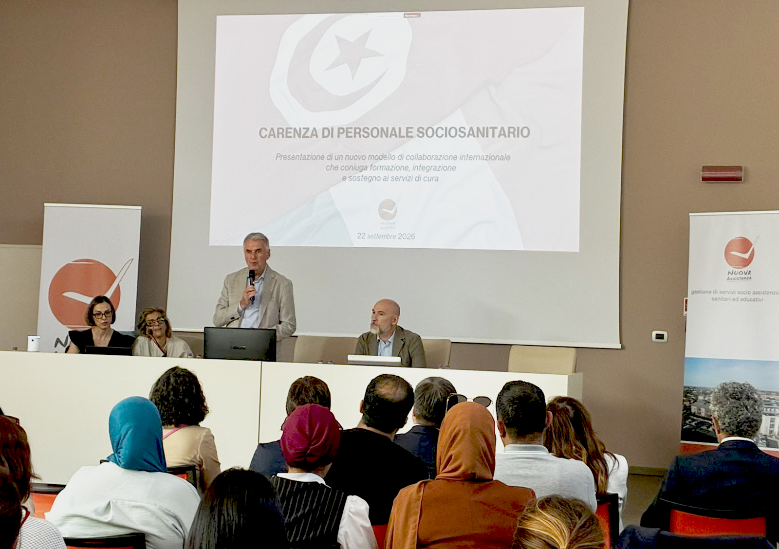 DALLA-TUNISIA-A-NOVARA-IL-NUOVO-MODELLO-DI-MOBILITA-INTERNAZIONALE-PORTA-I-PRIMI-OSS-NELLE-STRUTTURE-DI-NUOVA-ASSISTENZA