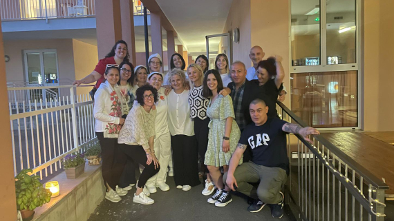 SERATA FRIZZANTE CON I PARENTI ALLA RSA S. EDOARDO