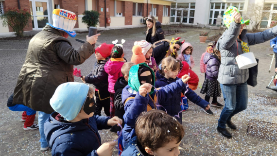 RSA CASA S. M. ANNUNCIATA DI CUVEGLIO SI FESTEGGIA IL CARNEVALE